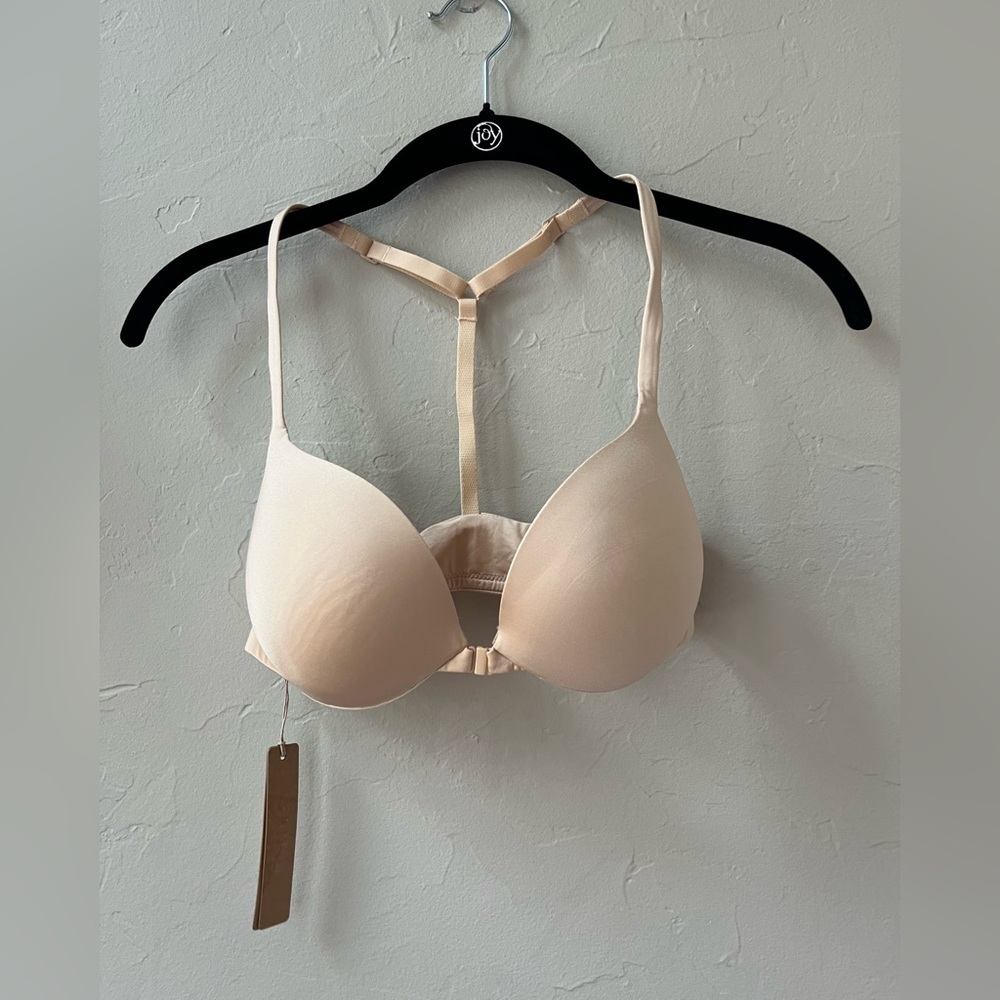 SKIMS ULTIMATE FRONT CLOSURE PUSH UP BRA IN SAND 32B
